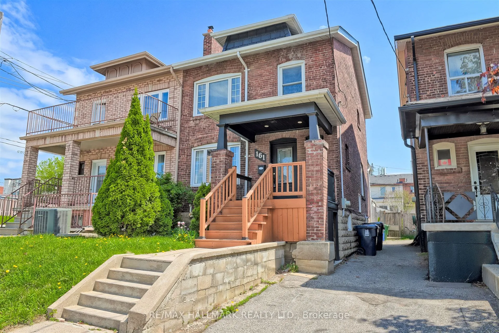 Semi-Detached  living room at 161 Sellers Avenue Toronto