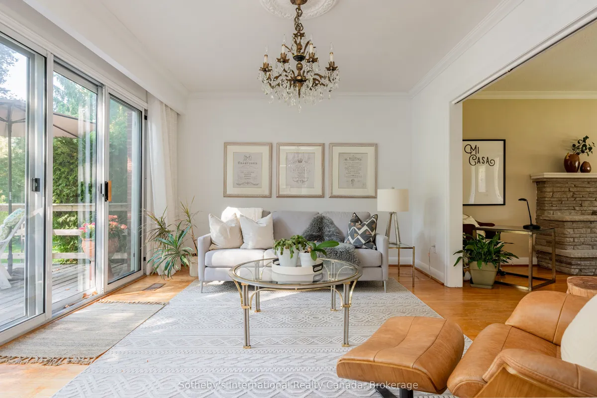 1662 Bramsey Drive, ON L5J 2H6