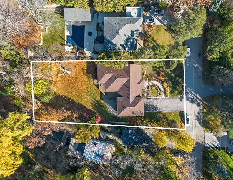 65 HARBORN Road, ON L5B 1A5