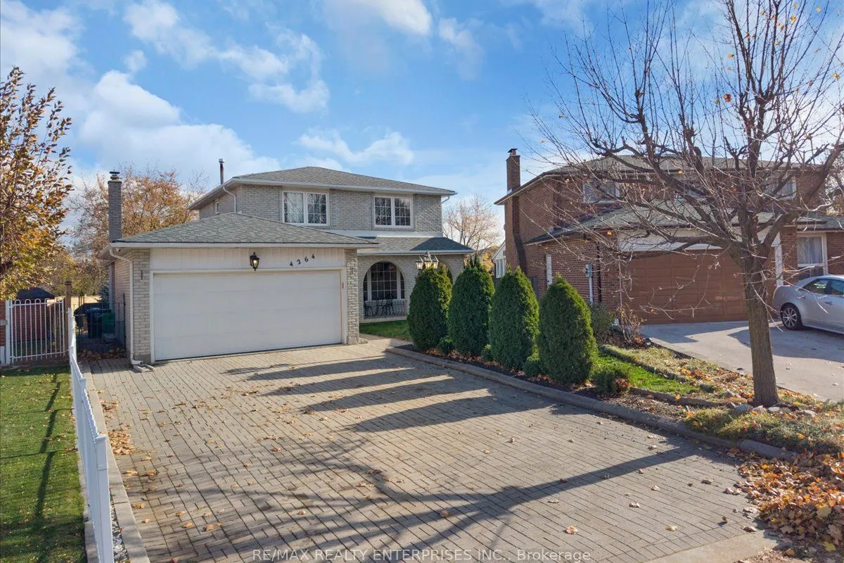 4264 Anworld Place, ON L4W 2W2