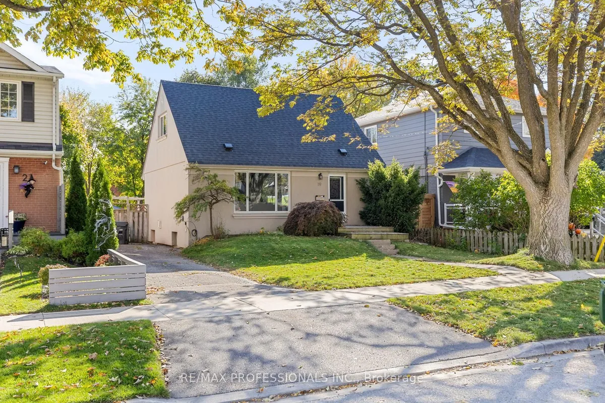 19 Mitcham Drive, ON M8W 2J6
