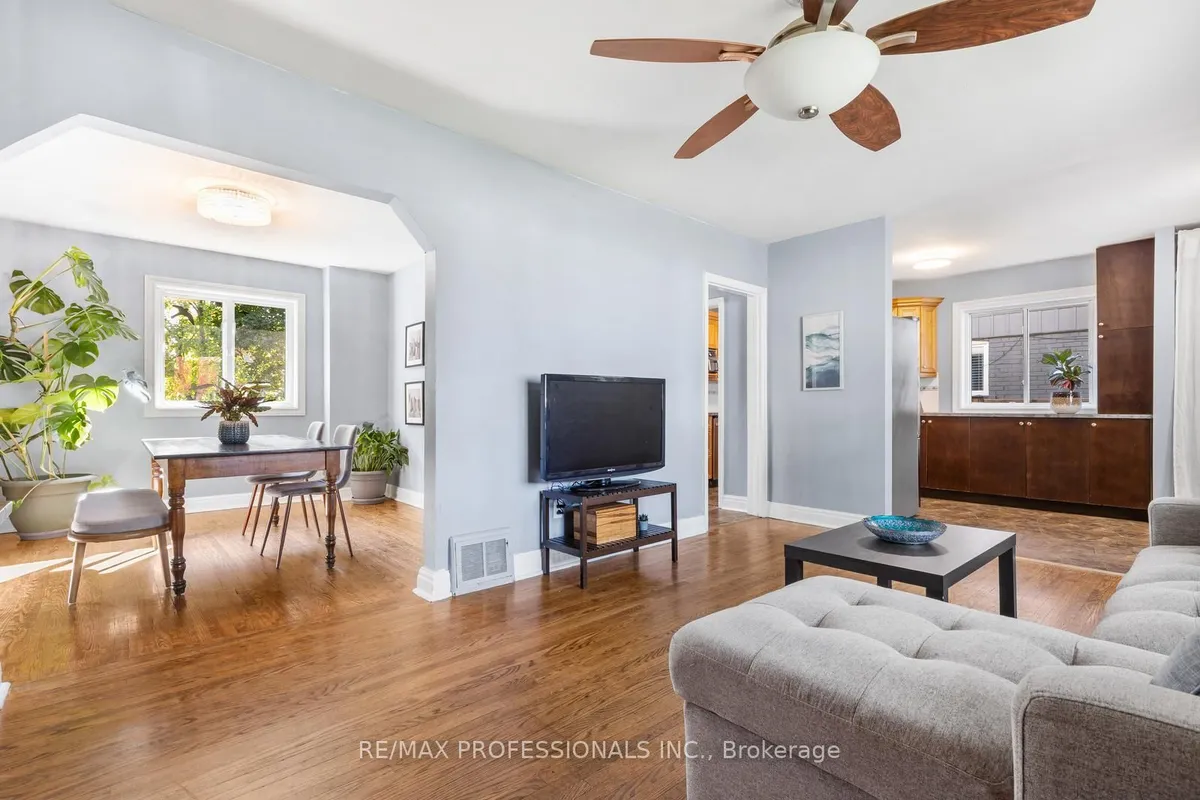 19 Mitcham Drive, ON M8W 2J6