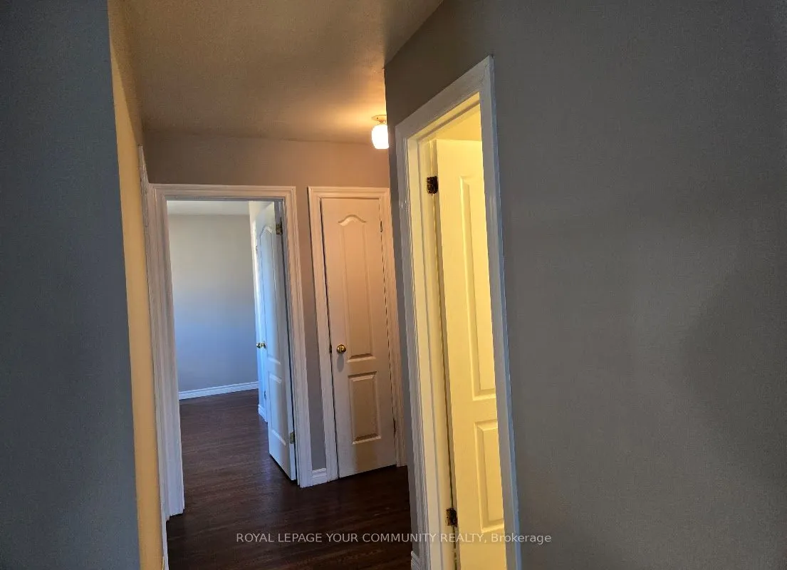 2424 Whaley Drive, ON L5B 2B5