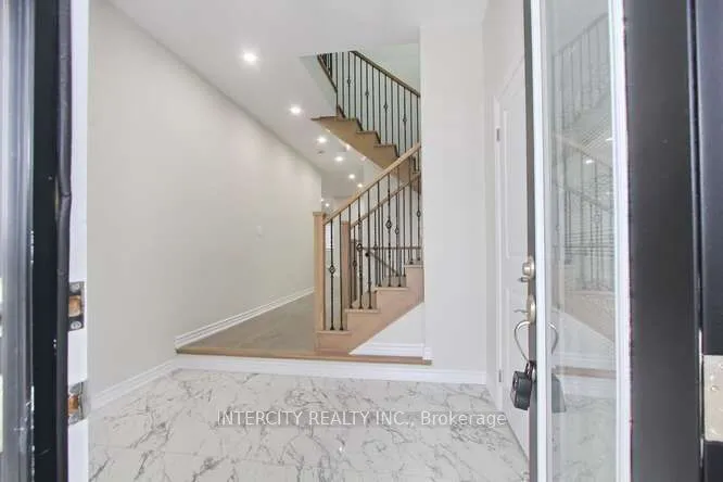 19 Galvin Avenue, ON L7C 4M5