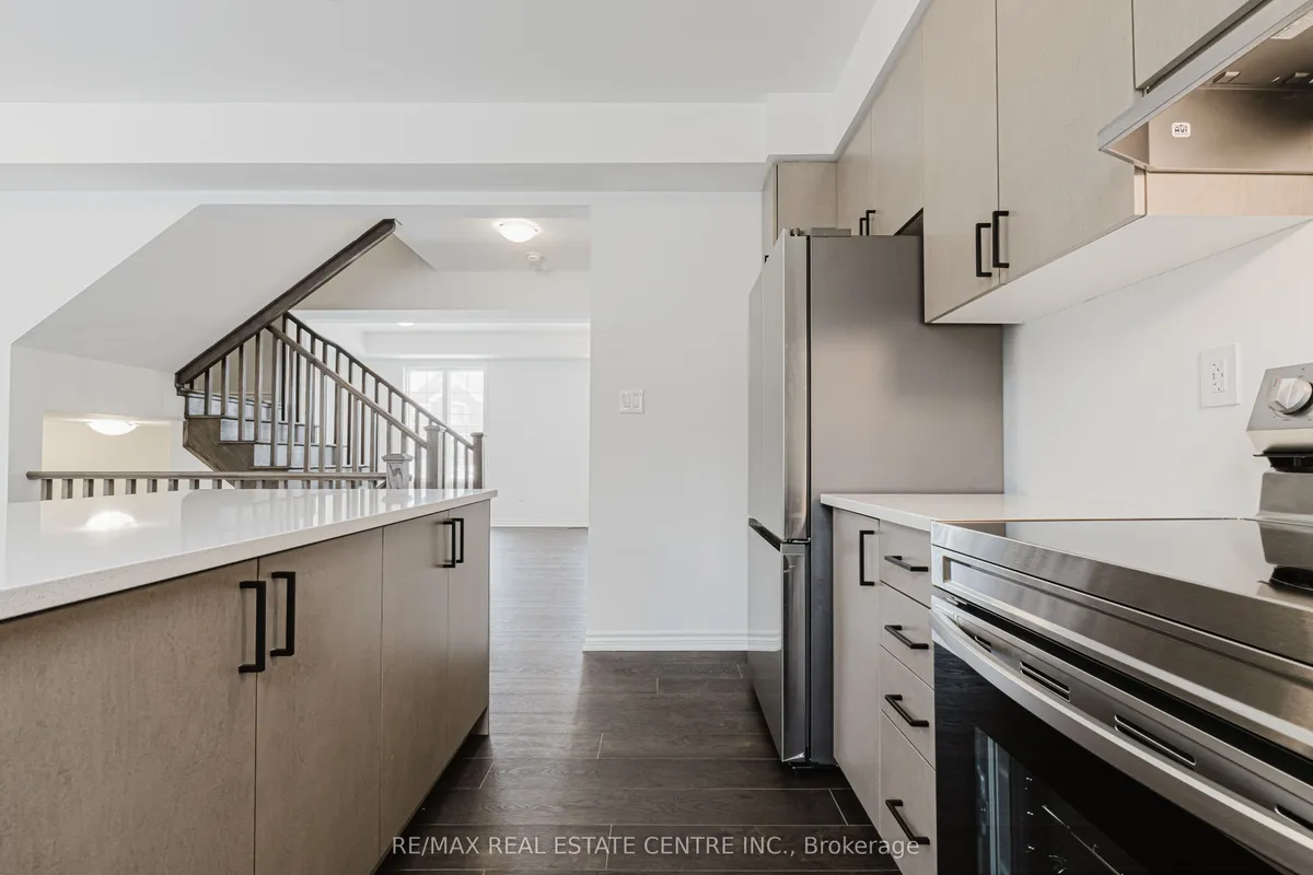 34 Bellasera Way, ON L7C 4P1