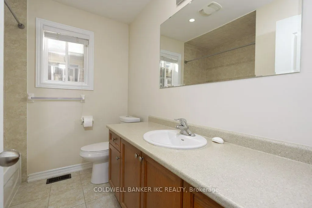 Detached kitchen at 519 Miller Way Milton