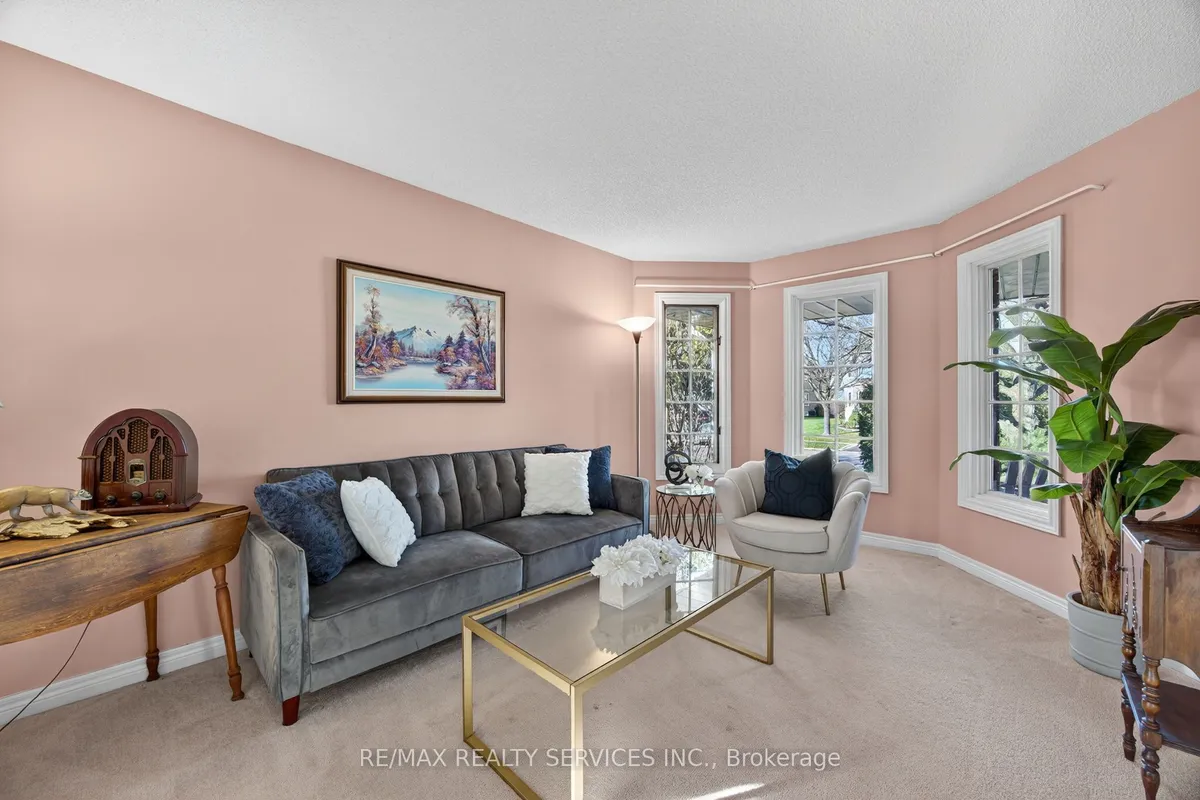 31 Gardenia Way, ON L7C 1B1