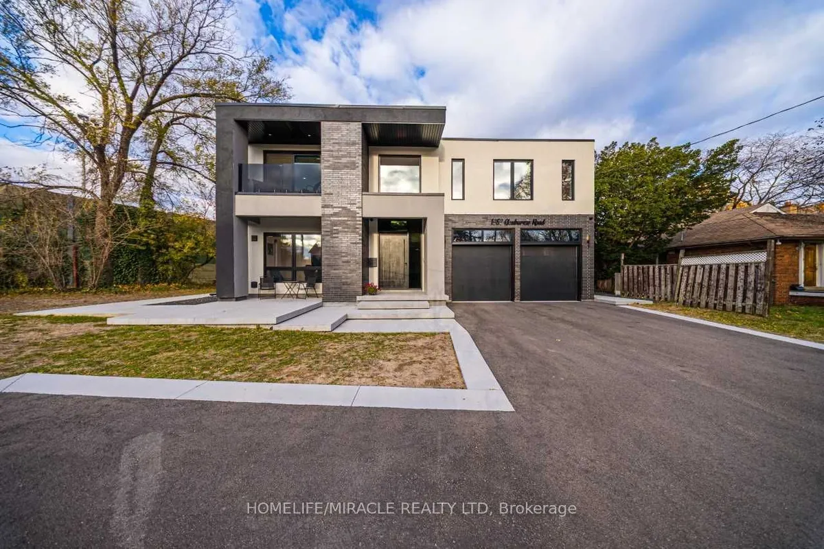 1653 Glenburnie Road, ON L5G 3E4