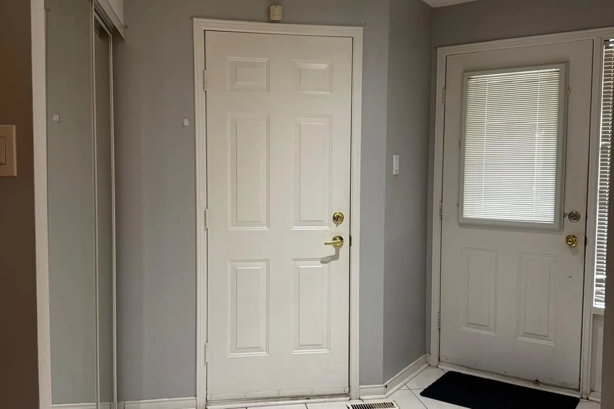 3 Sandyshores Drive, ON L6R 2G9