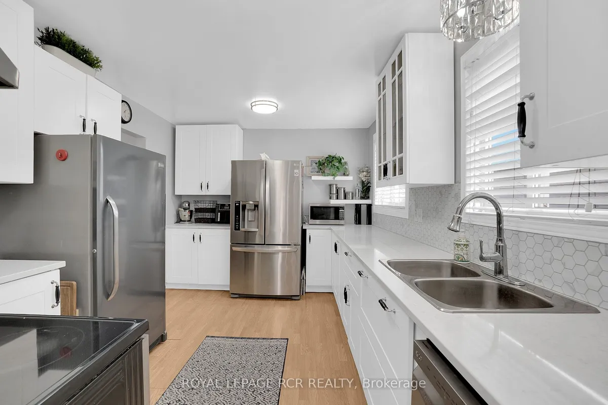 311 Whitehead Crescent, ON L7E 3Y6