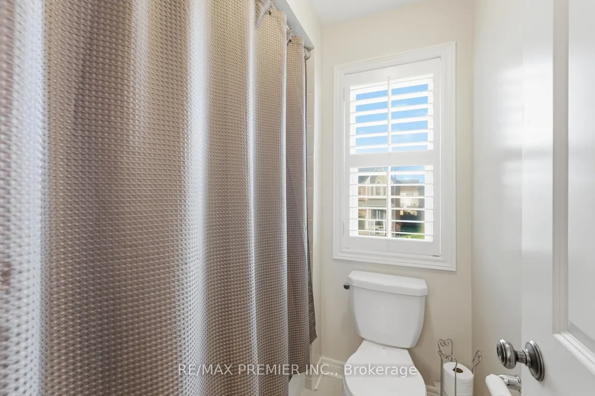 31 Boyces Creek Court, ON L7C 3S2