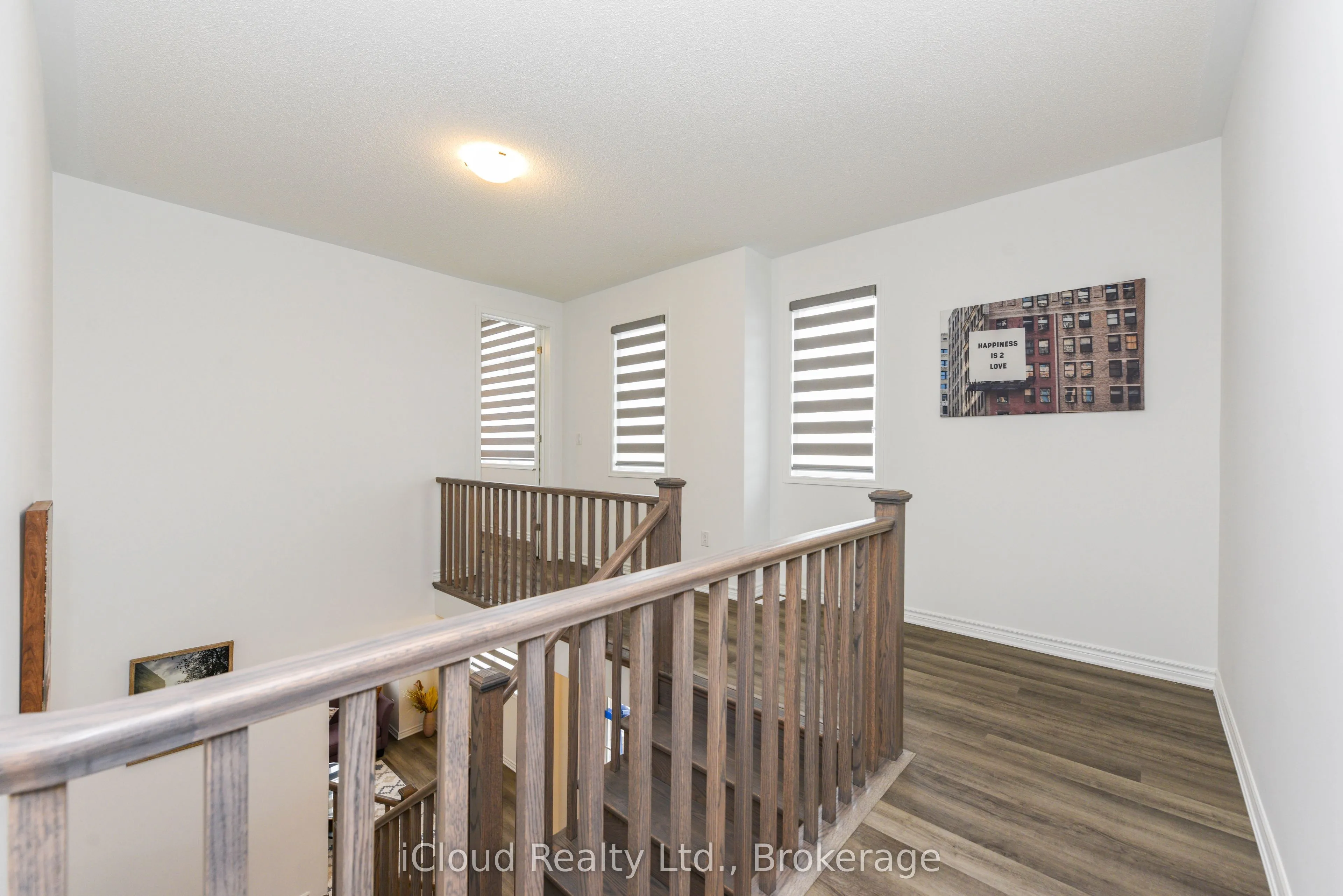 Att/Row/Townhouse living room at 1217 Ferguson Drive Milton
