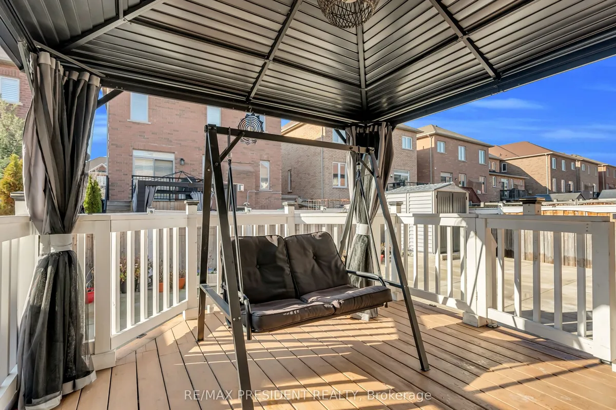 146 George Robinson Drive, ON L6Y 2X6