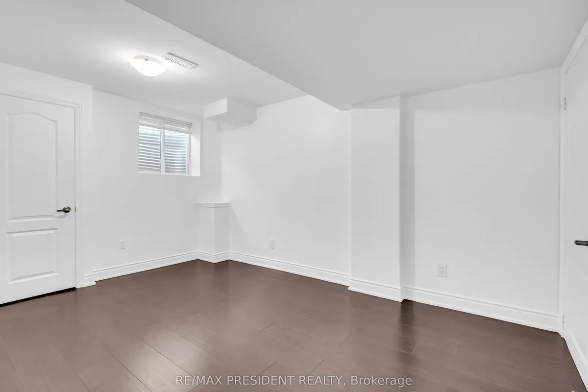 146 George Robinson Drive, ON L6Y 2X6