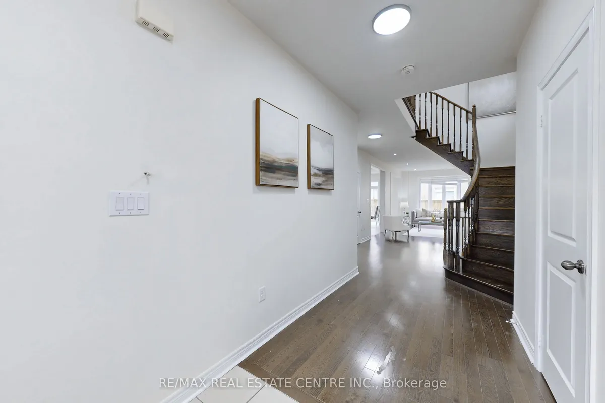 8 Rangemore Road, ON L7A 0B2