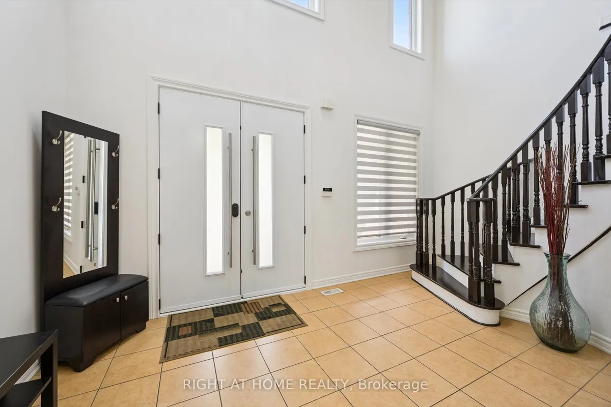 38 Cape Dorset Crescent, ON L6R 3L2