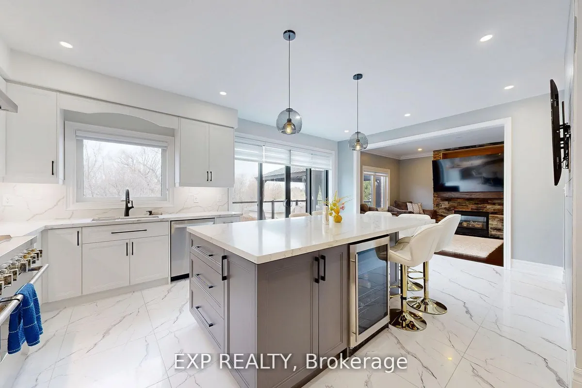 100 Dells Crescent, ON L7A 2X1