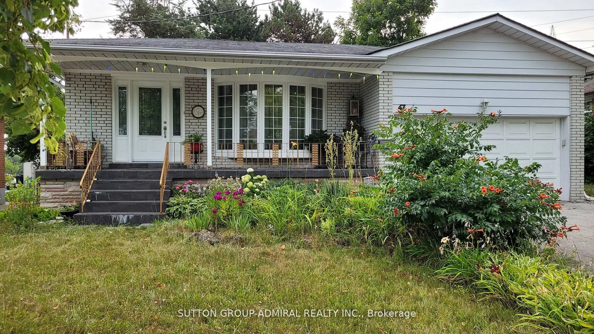 Detached 5 bedroom 4 bathroom at 47 Tobermory Drive in Toronto - MLS# W12569552