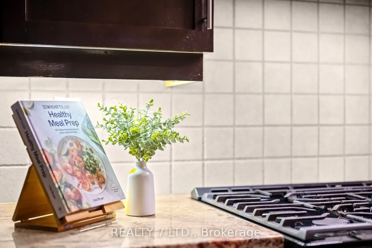 44 Furrow Lane, ON M8Z 0A3