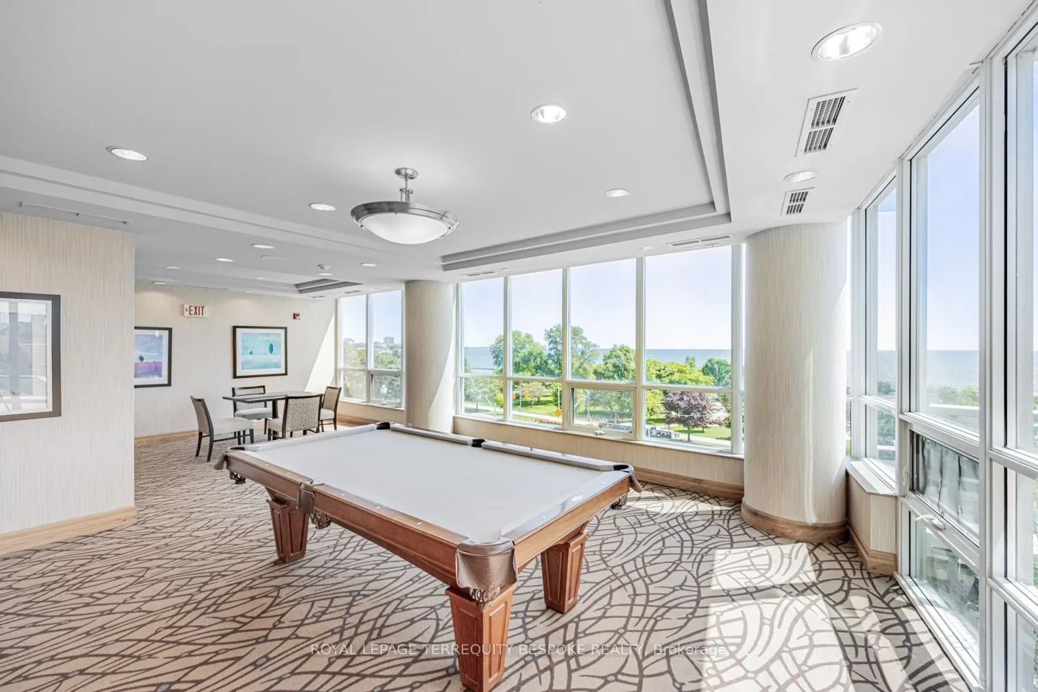 Condo Apartment interior view at 1910 Lake Shore Boulevard Toronto