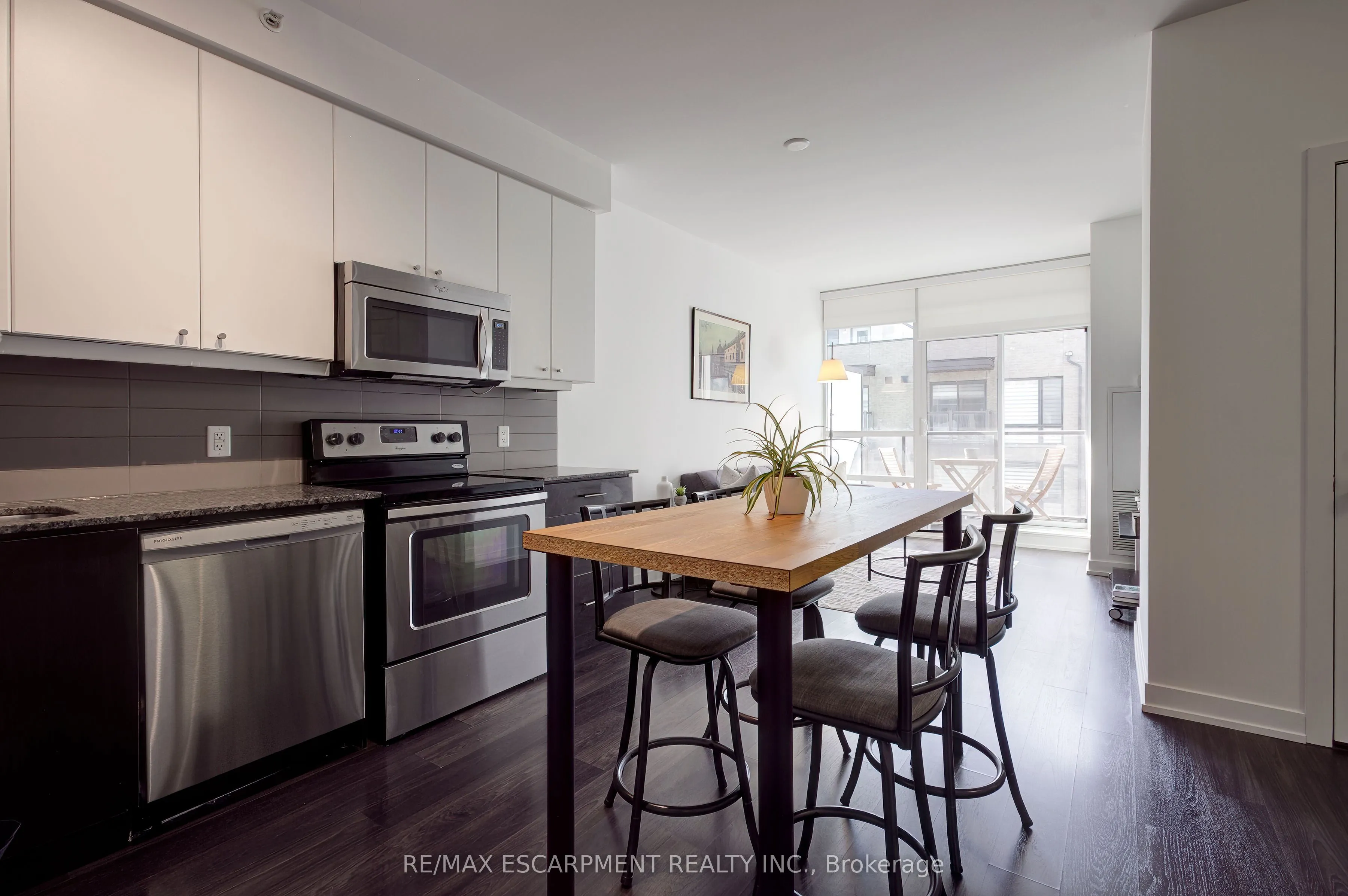 Condo Apartment kitchen at 8 Fieldway Road Toronto