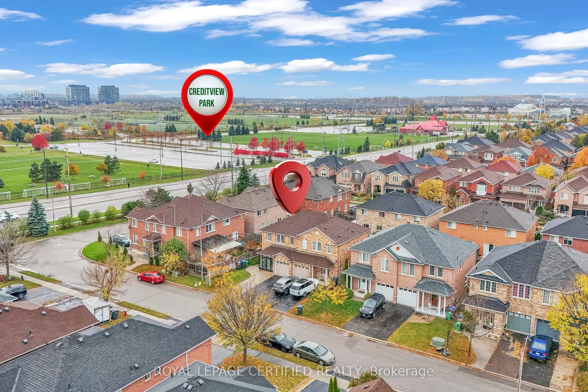 21 Dunure Crescent, ON L7A 2Y5