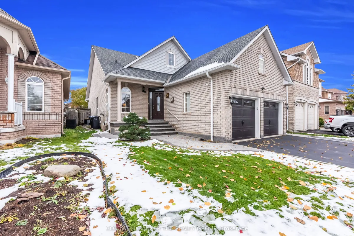 32 Robertson Davies Drive, ON L7A 1K3