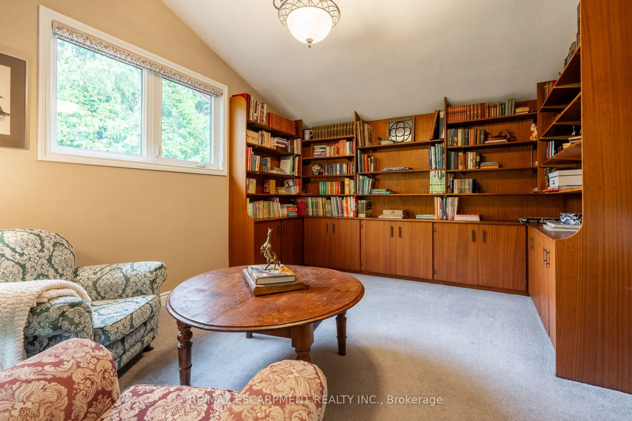 Detached kitchen at 7575 Milburough Line Milton