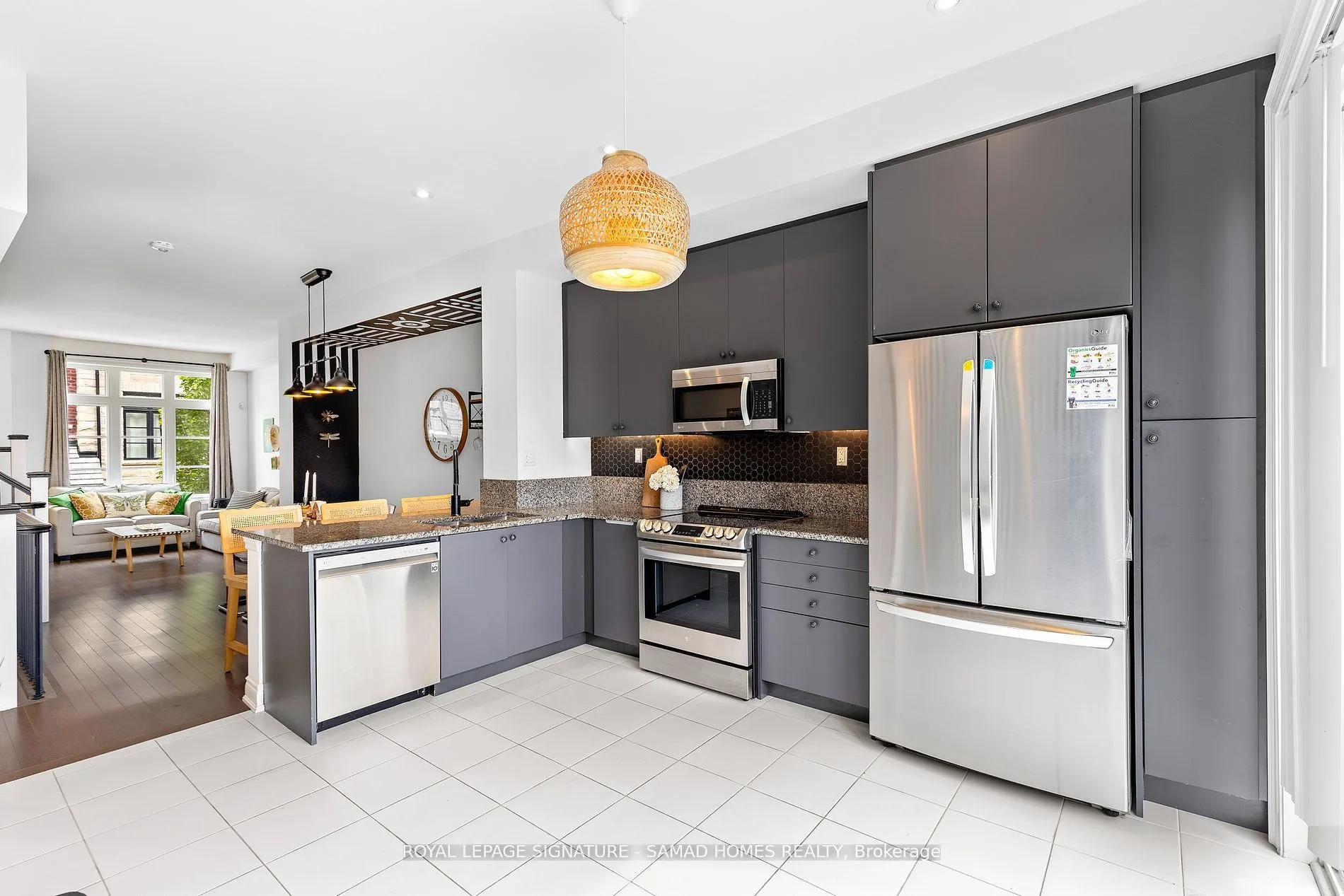 Condo Townhouse interior view at 26 Lunar Crescent Mississauga