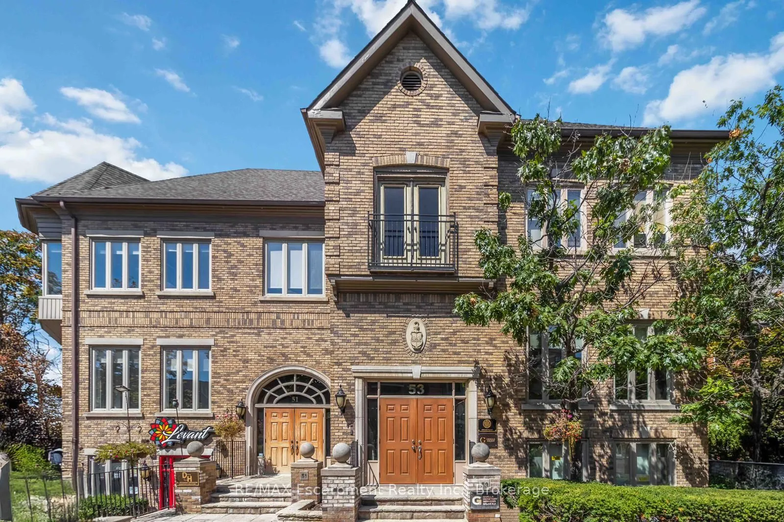 Office kitchen at 53 VILLAGE CENTRE Place Mississauga