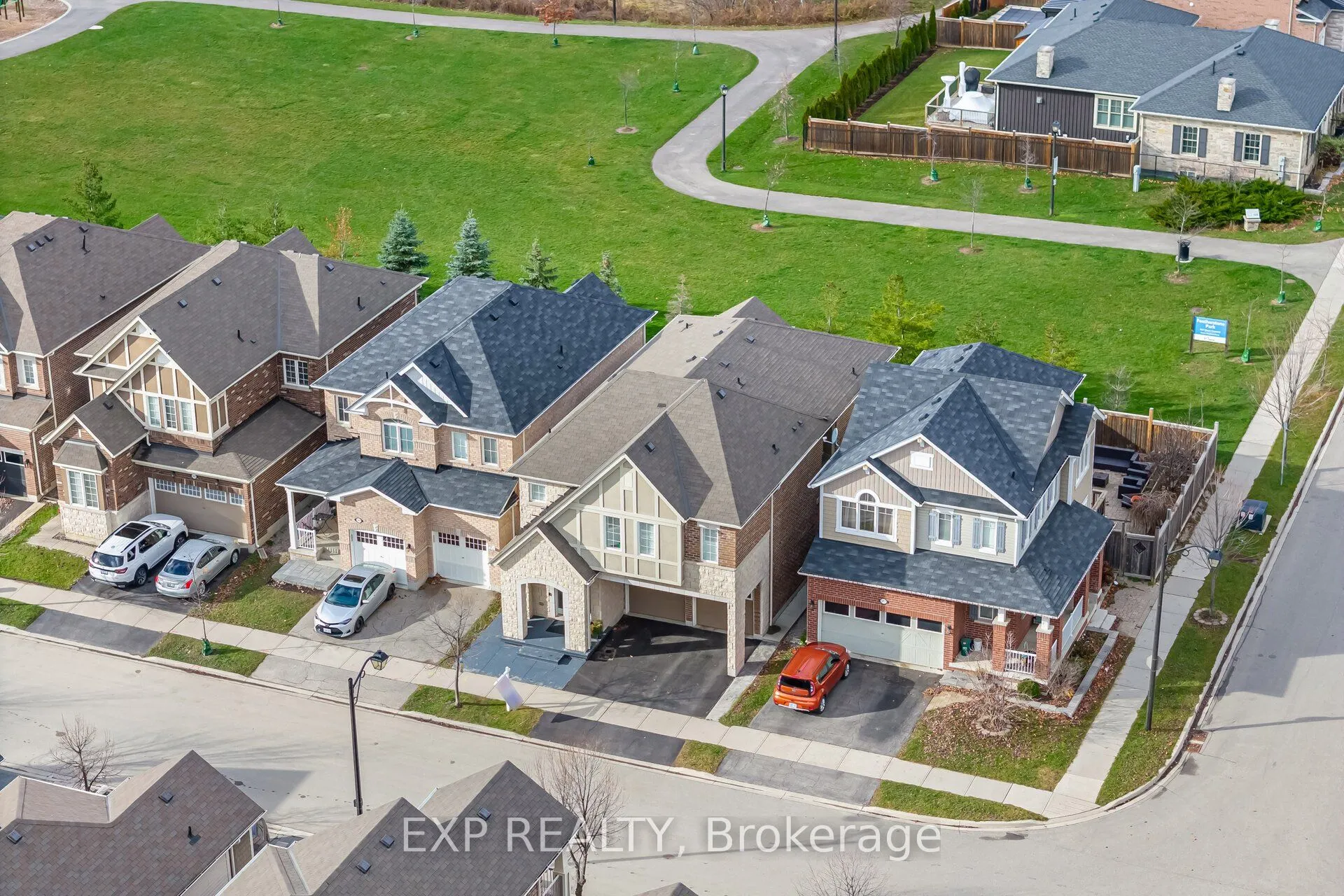 Detached living room at 573 Langholm Street Milton