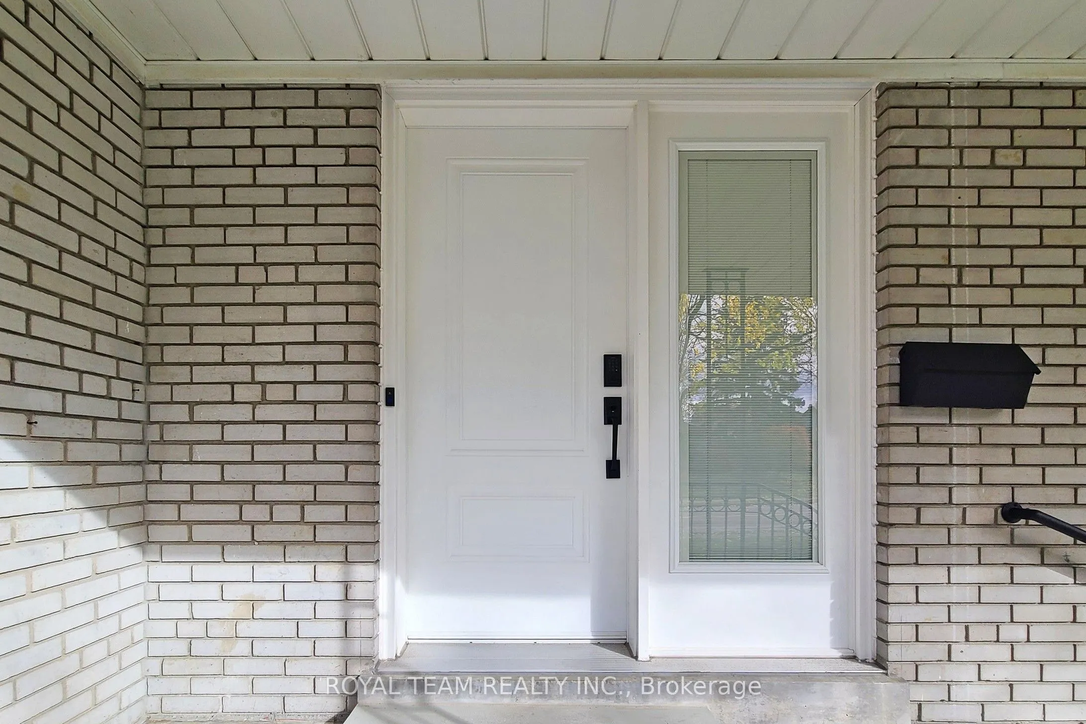 Detached interior view at 37 Markland Drive Toronto