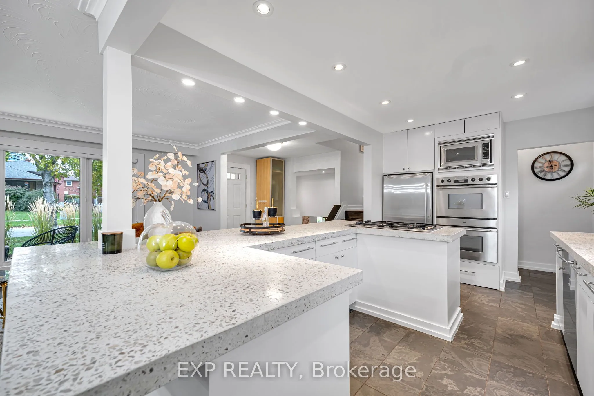 Detached living room at 29 Newell Court Toronto