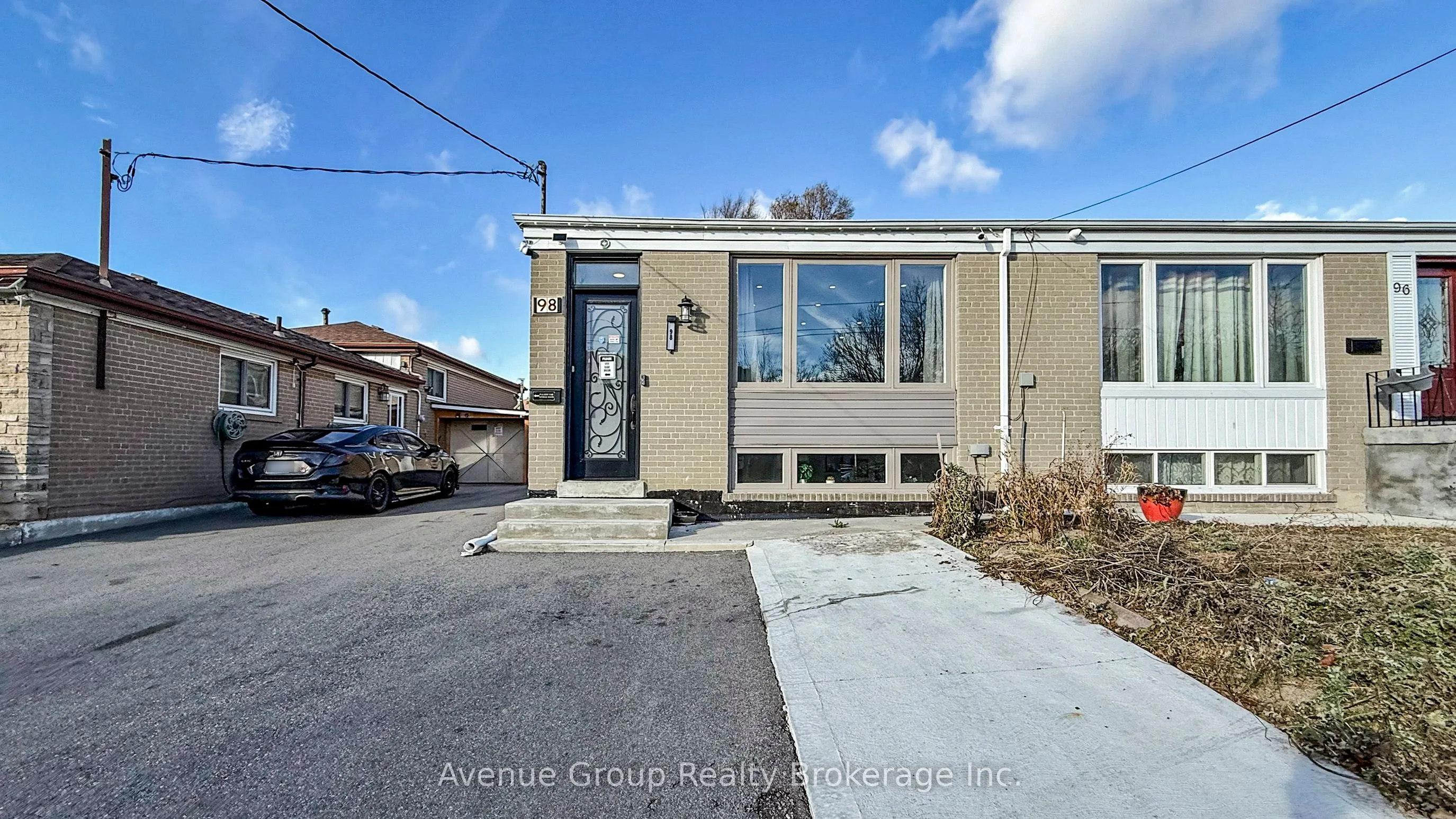 Semi-Detached  6 bedroom 4 bathroom at 98 Topcliff Avenue in Toronto - MLS# W12589736