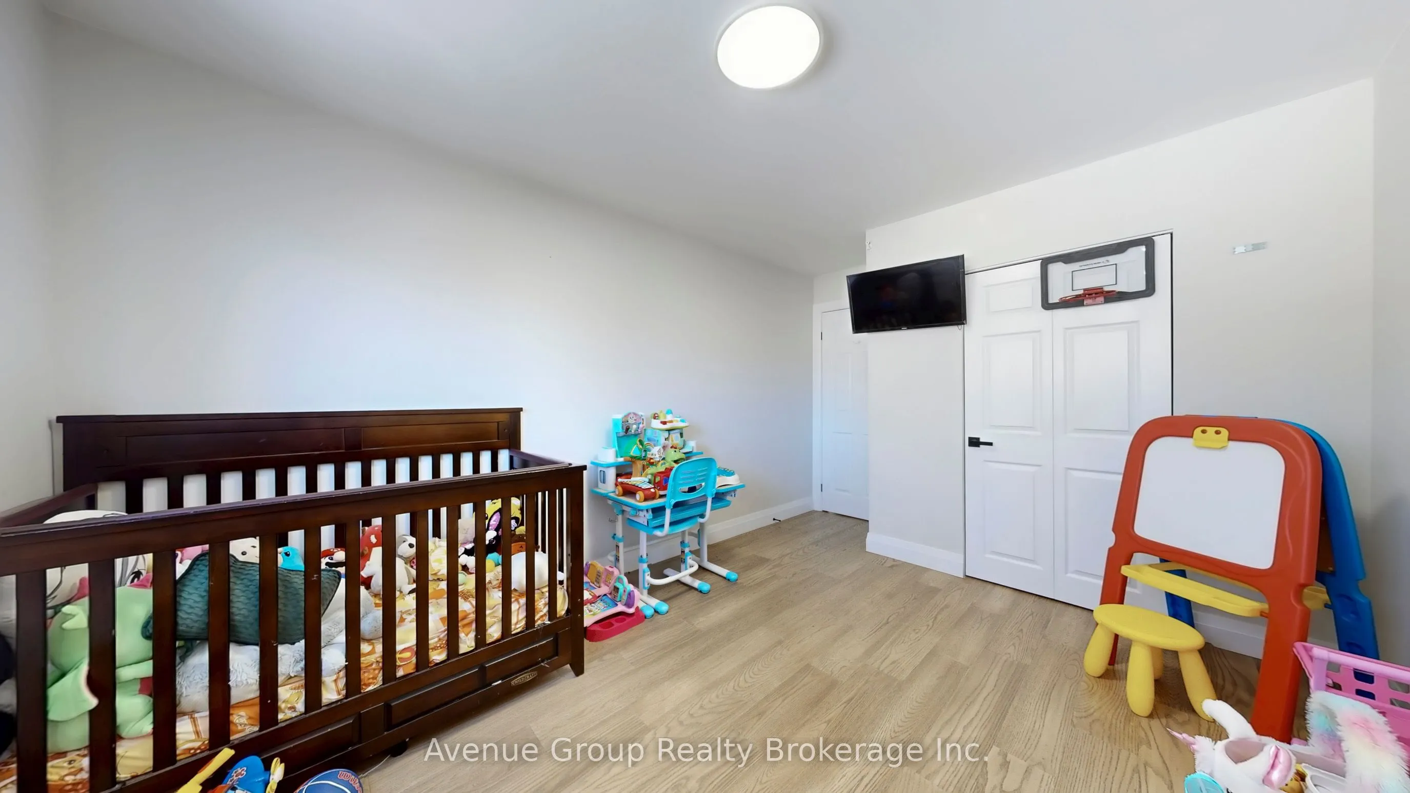 Semi-Detached  interior view at 98 Topcliff Avenue Toronto