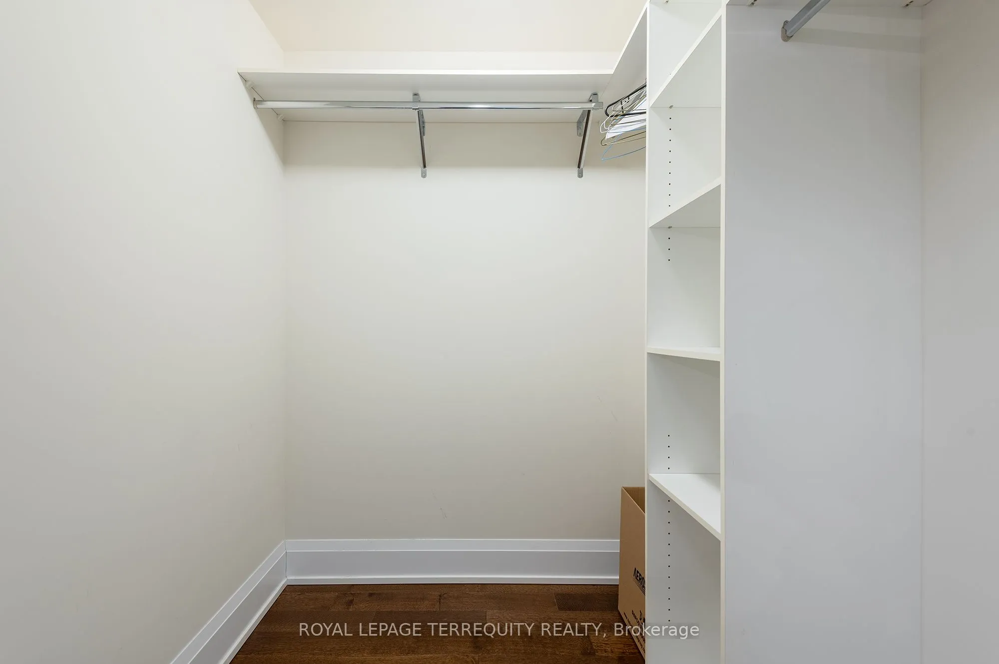 Condo Apartment kitchen at 1 Old Mill Drive Toronto