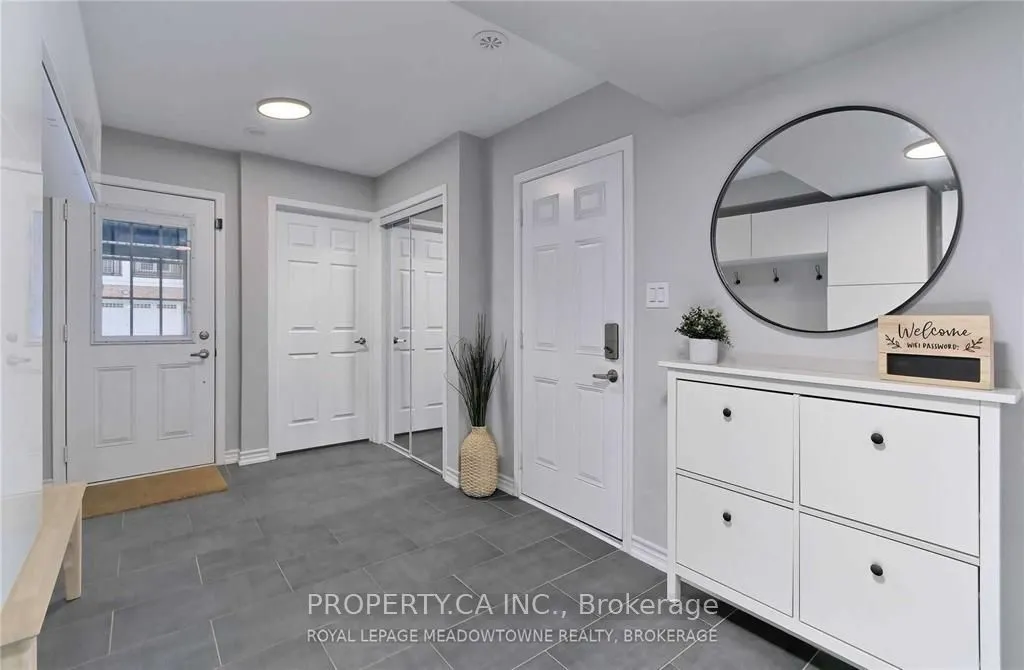 Att/Row/Townhouse living room at 1244 Rose Way Milton