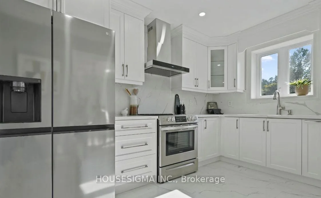 Detached interior view at 90A Bicknell Avenue Toronto