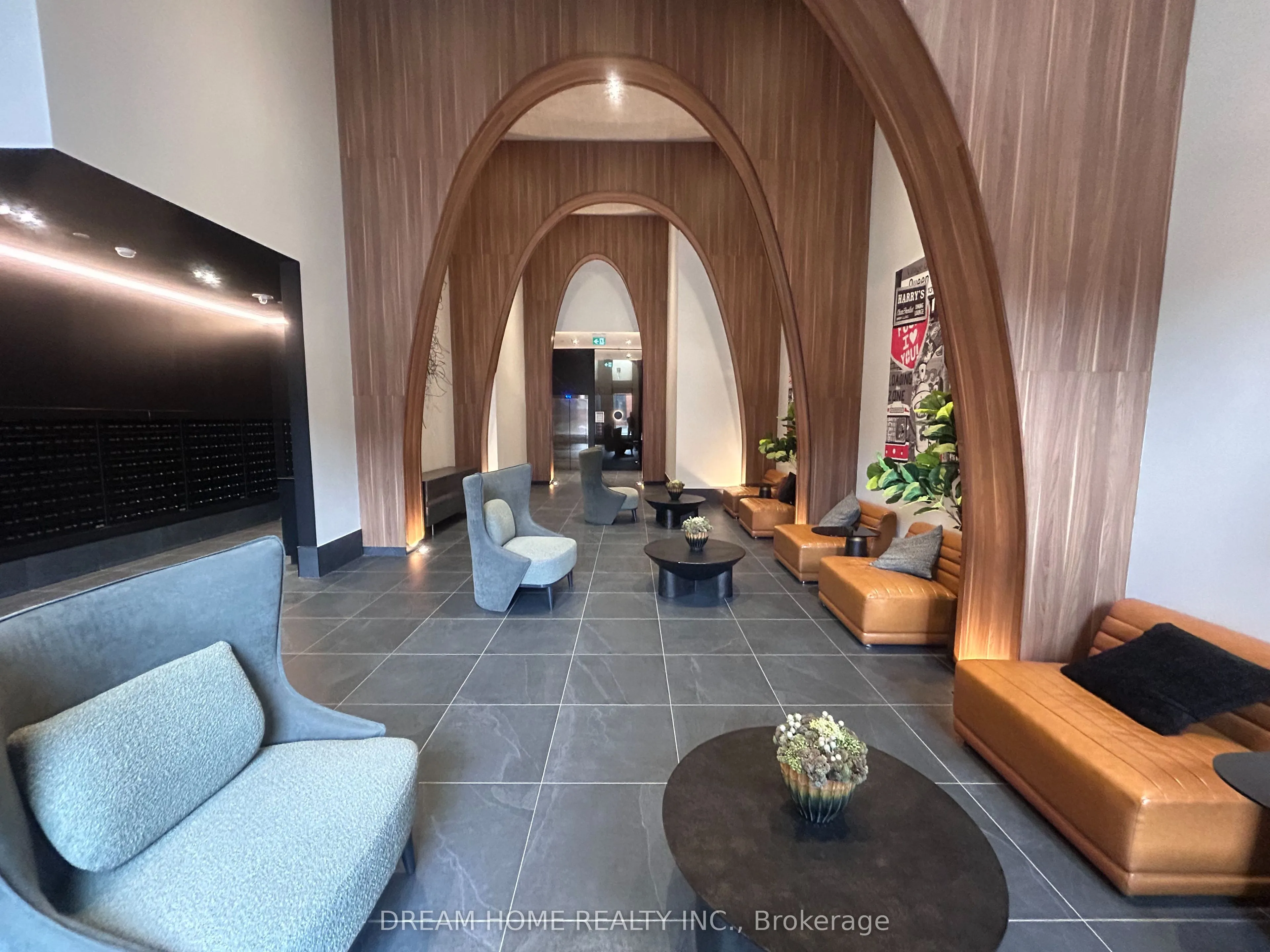 Condo Apartment kitchen at 270 Dufferin Street Toronto