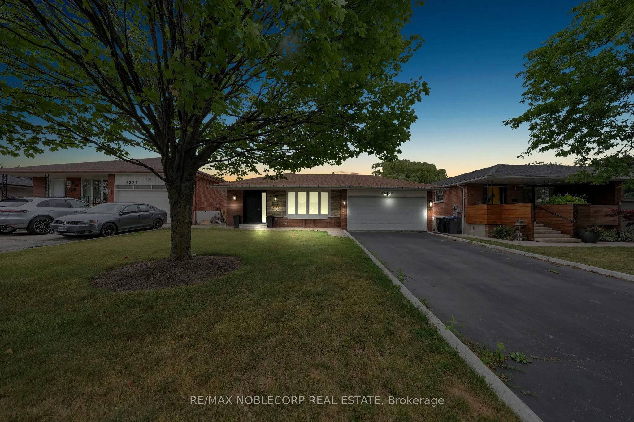 Detached 4 bedroom 2 bathroom at 2515 Hensall Street in Mississauga - MLS# W12600714