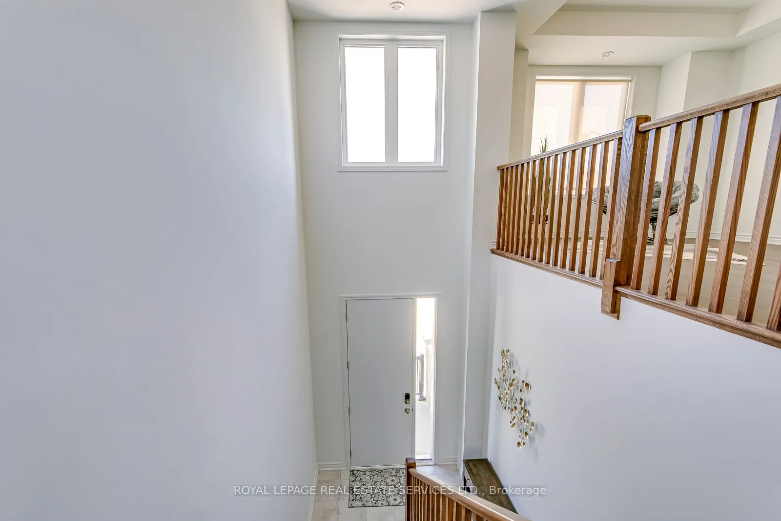 Att/Row/Townhouse interior view at 5188 Viola Desmond Drive Mississauga