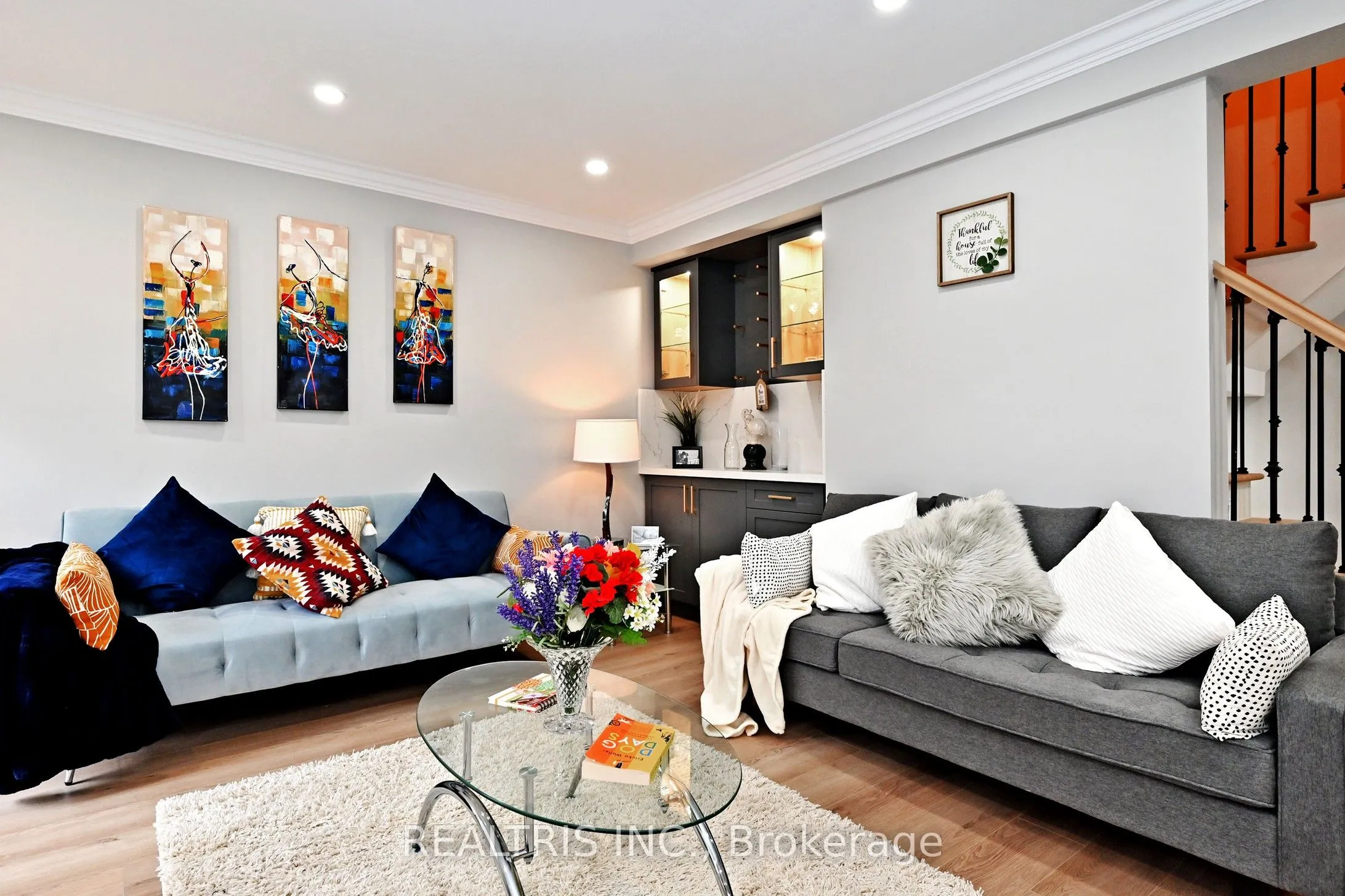 Detached kitchen at 649 Marley Crescent Milton