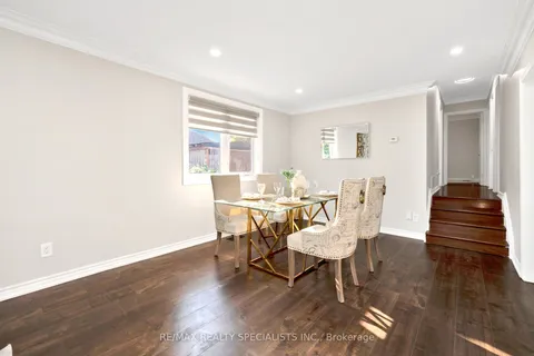 4 Aberdeen Crescent, Brampton, ON L6T 2P9