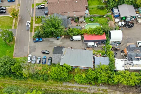 69 David Street, Brampton, ON L6X 1J6