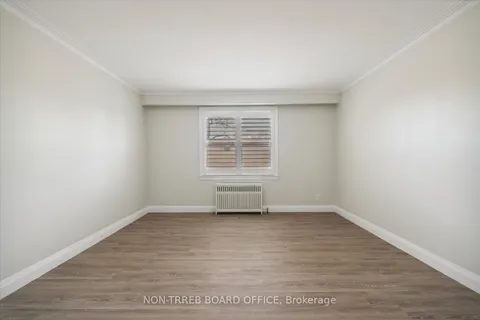 55 THIRTY EIGHTH Street, Toronto, ON M8W 3M2