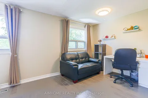 2124 Millway Gate, Mississauga, ON L5L 1R3