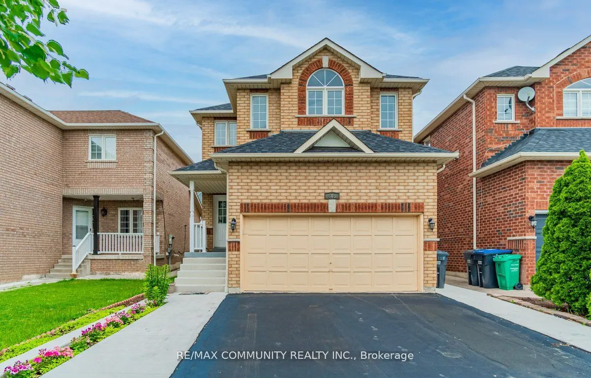605 Matisse Pl, Mississauga, ON L5W 1K8