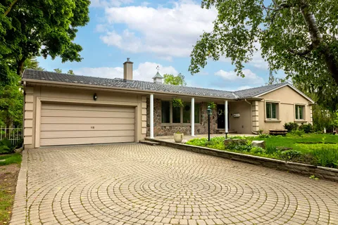 551 Cochise Cres, Mississauga, ON L5H 1Y3