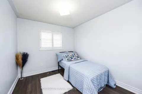 6037 Clover Ridge Cres, Mississauga, ON L5N 7B4