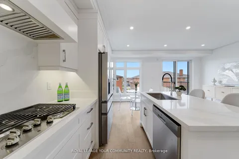 33 St. Gaspar Crt, Toronto, ON M9L 0A4